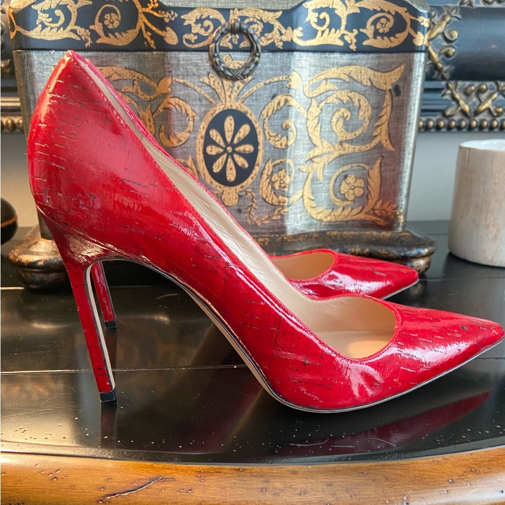 Manola Blahnik BB patent cork pumps